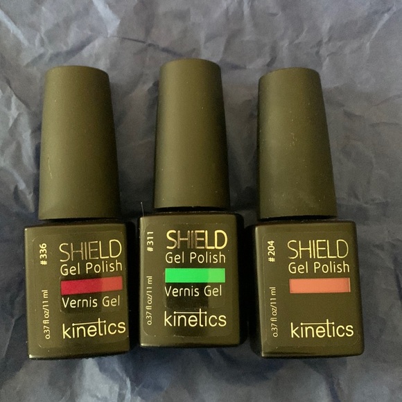 Nail polish bundle - Picture 2 of 5
